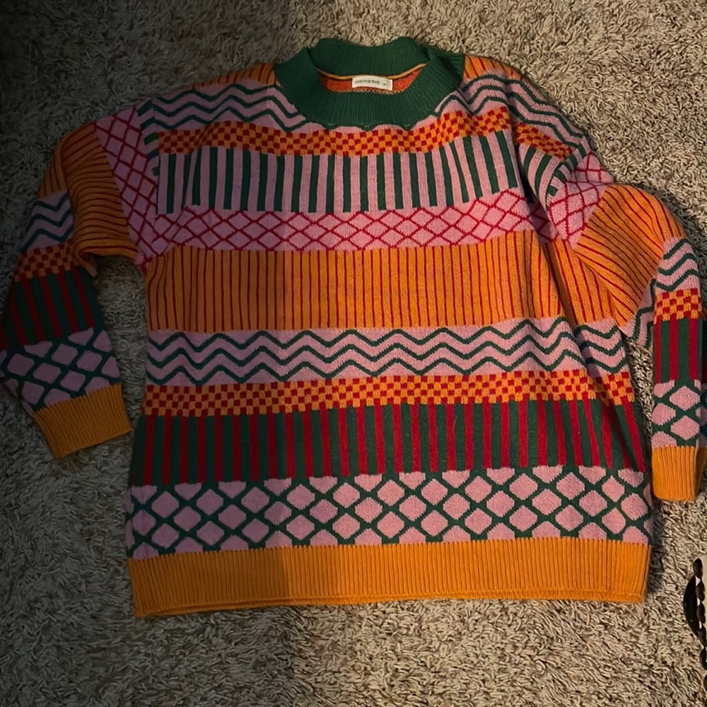 Brand New Boutique Sweater. ANDTHEWHY size M/L